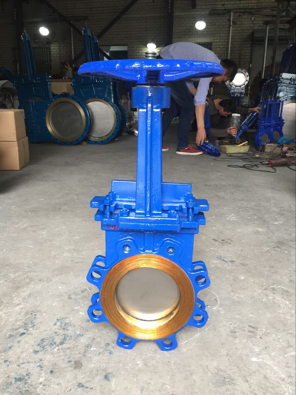 能夠決定刀型閘閥工作條件的因素有哪些？